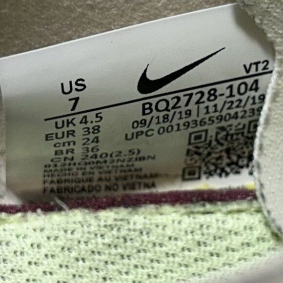 Nike React Element 55 BQ2728-104 Women’s Size 7 White Fire Pink Sapphire Shoes - Picture 12 of 12